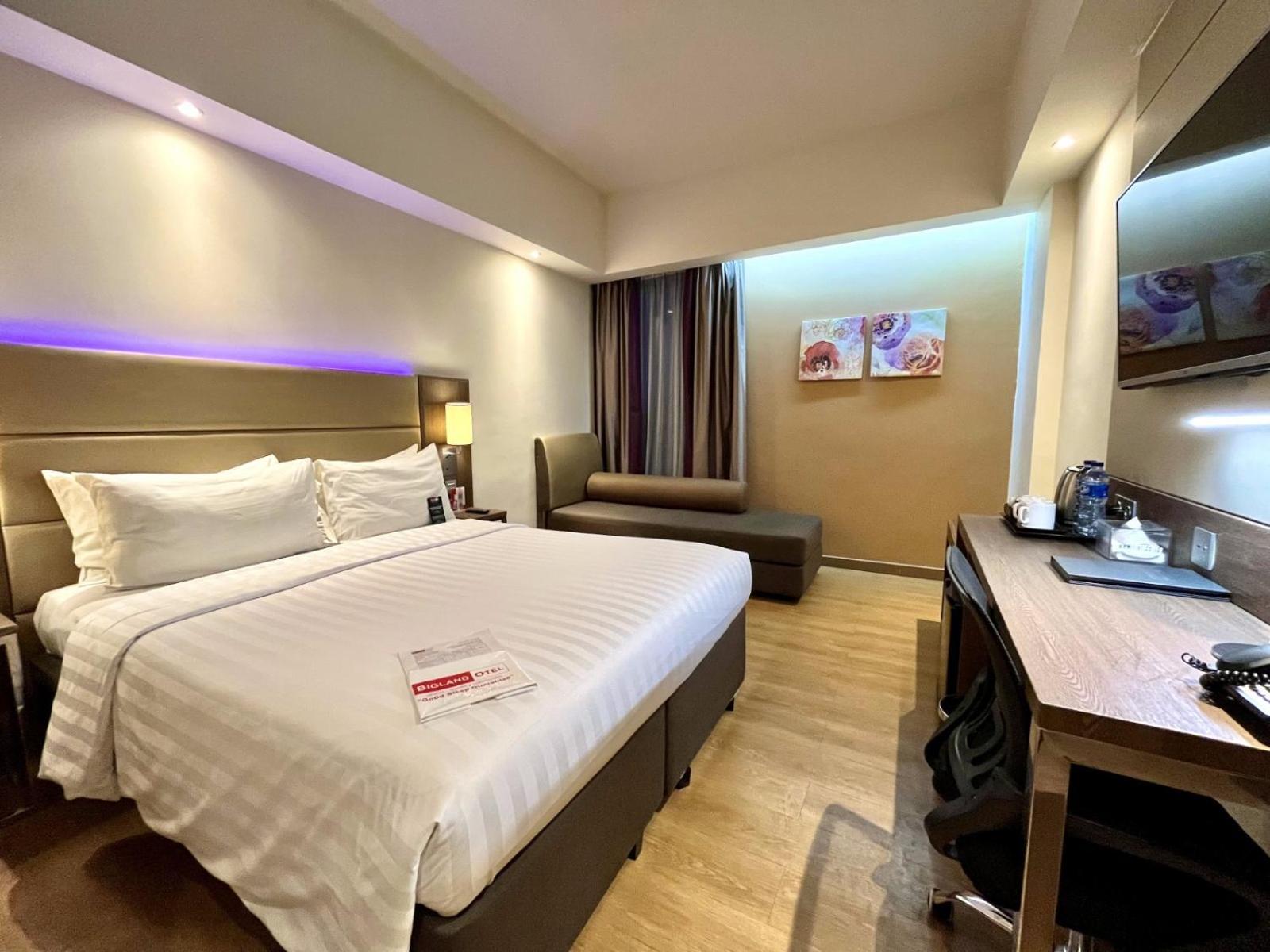 Bigland Hotel & Convention Sentul Bogor Exterior foto